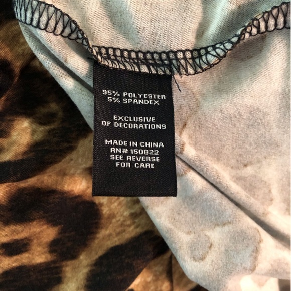 Zoe + Phoebe XL Tan Black Leopard Print Blouse Criss Cross Front Gold Buttons - Picture 4 of 4